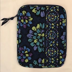 VERA BRADLEY INDIGO POP MINI TABLET CASE